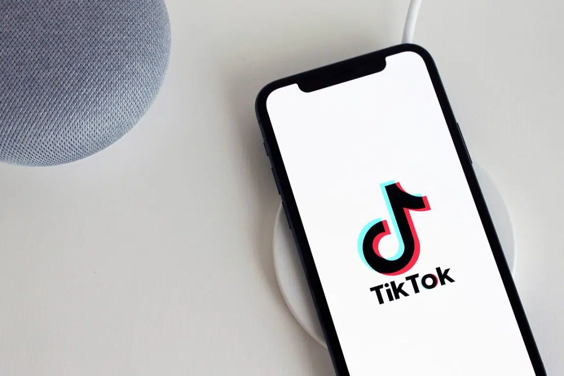 TikTok begins testing in-app shopping in the United States