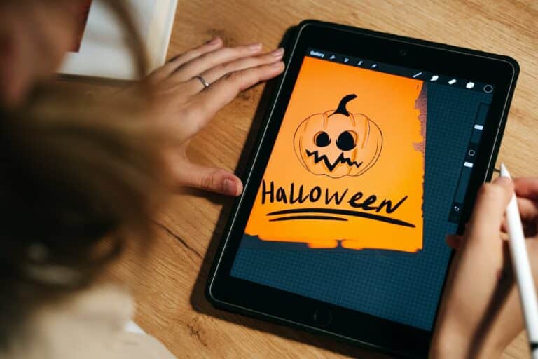 The 8 Best Graphic Design Apps For Ipad Mobile Marketing Reads The 8 Best Graphic Design Apps For Ipad Mobile Marketing Reads