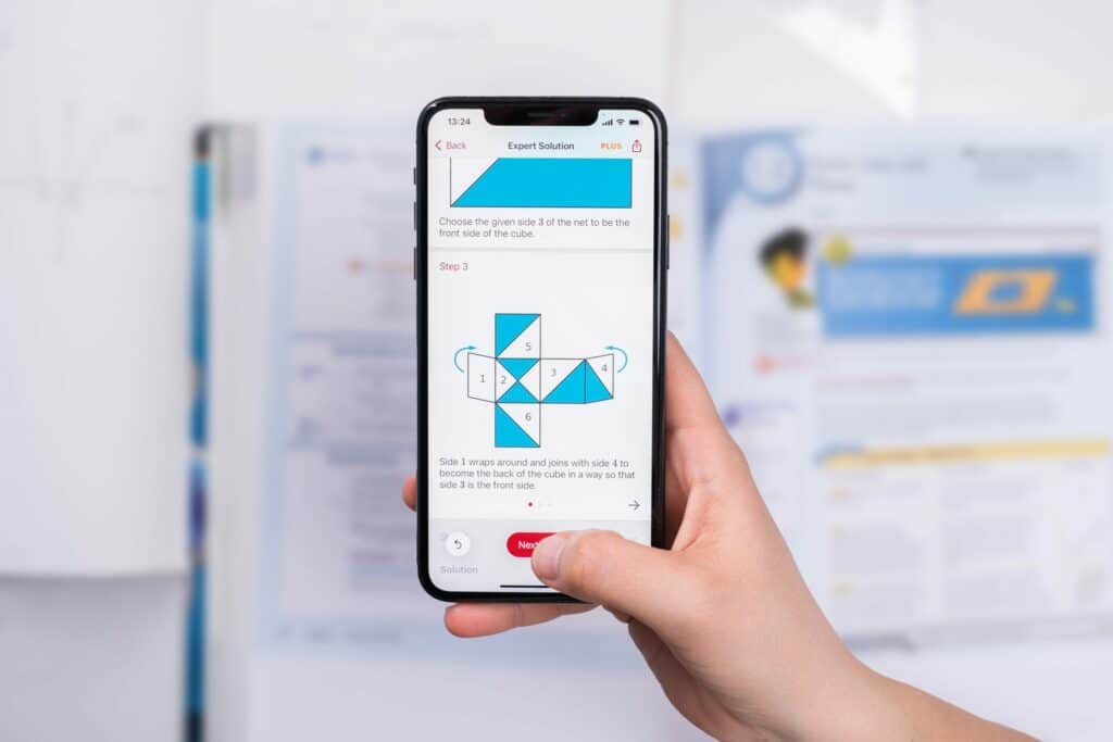 photomath-app – mobile marketing reads