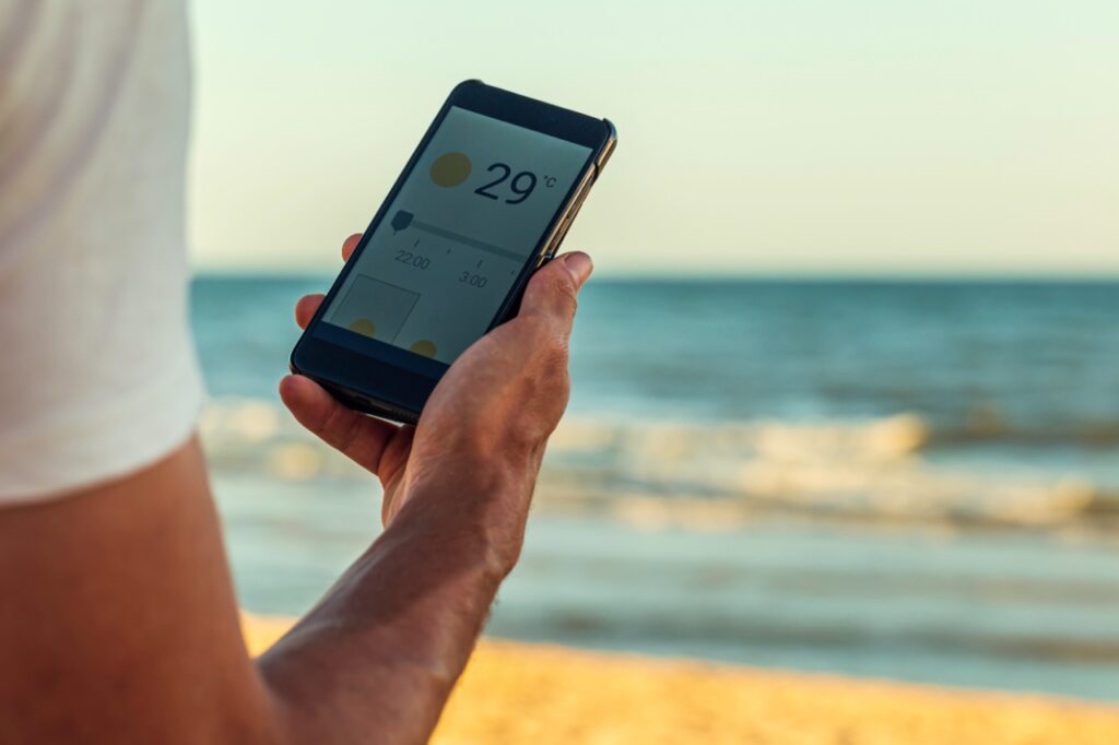 The 7 Best Free Weather Apps for iPhone | Mobile Marketing Reads